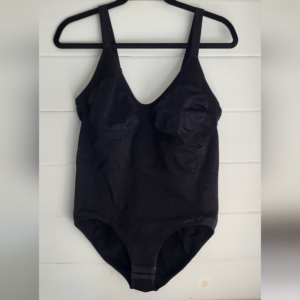 Comfort by Real Black Seamless Full Body Sculpting Shapewear Bodysuit
